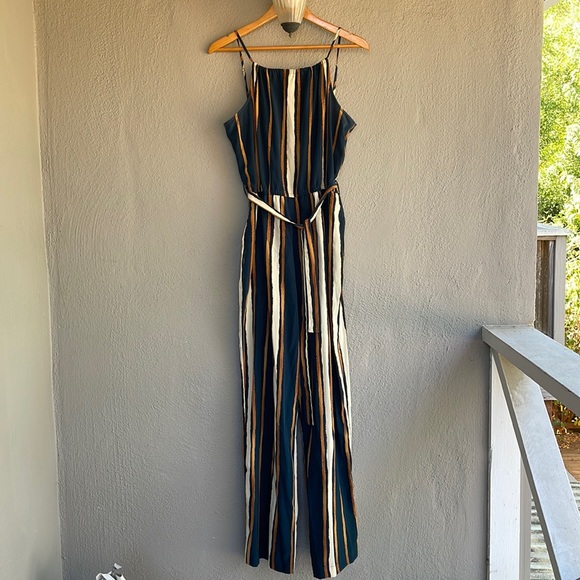 Women’s bishop and young jumpsuit size large - Picture 1 of 7